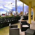 Gran San Bernardo - - Fronte Mare Con Cucina 리치오네