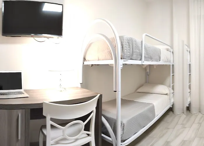 Gran San Bernardo - - Fronte Mare Con Cucina 3* Riccione