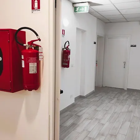 Gran San Bernardo - - Fronte Mare Con Cucina Riccione