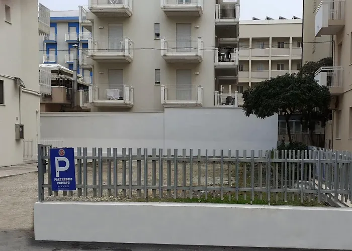 Gran San Bernardo - - Fronte Mare Con Cucina Hotell 3*